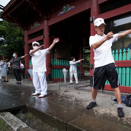 Elders practicing radio taisō in Japan. Here's how to add the three-minute workout to your daily routine.